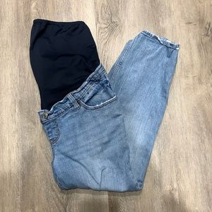 Abercrombie Maternity Ankle Straight